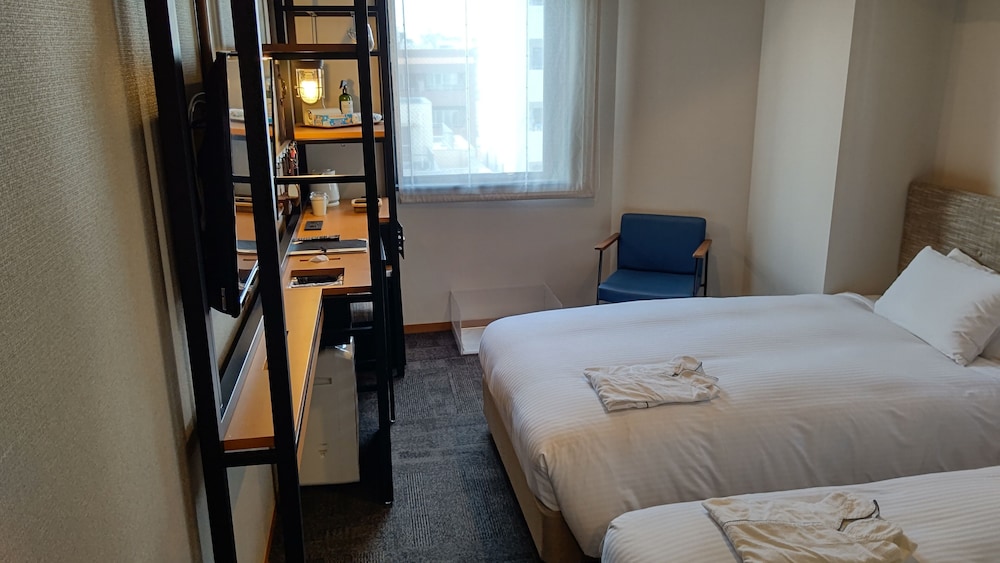 ドッグフレンドリー デラックスツイン 禁煙 (1わんちゃん専用部屋) 客室2 | イチホテル浅草橋