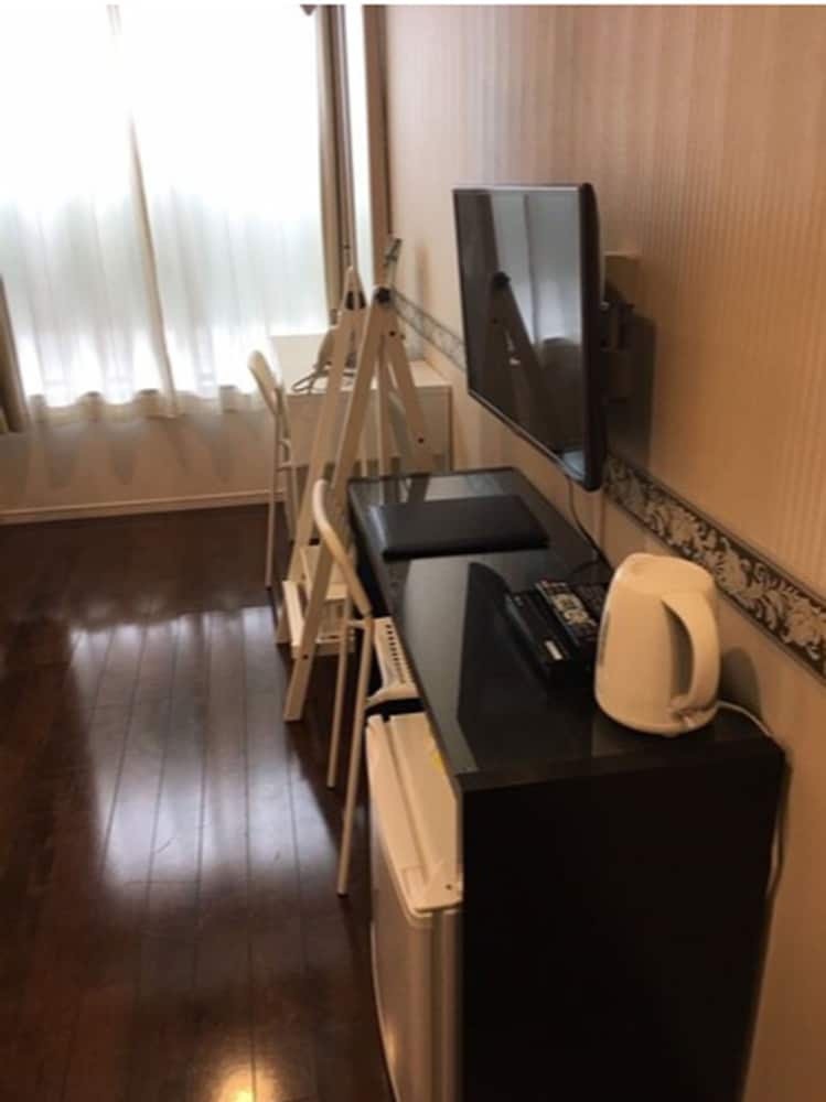 デラックスセミダブルルーム2 禁煙 客室1 | ビジネスホテル ラ フィレンツェ