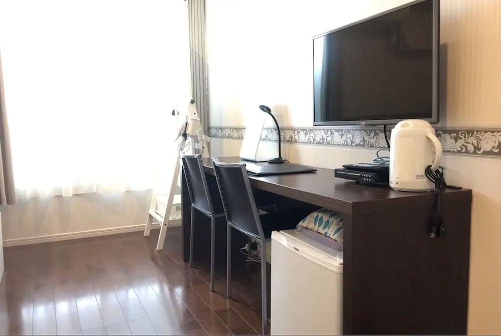 デラックス ツインルーム 禁煙 | ビジネスホテル ラ フィレンツェ