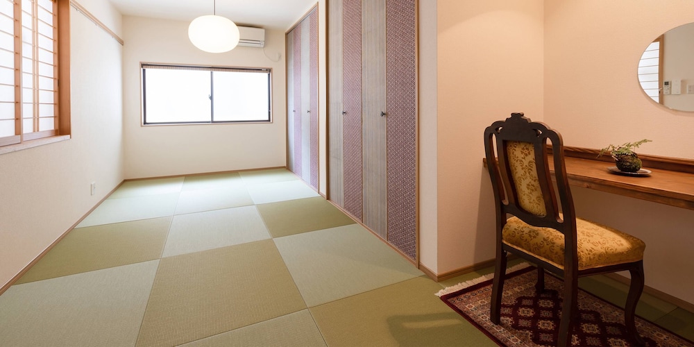百足屋町 京町家貸切 庭付 禁煙 客室0 | 京いすけ