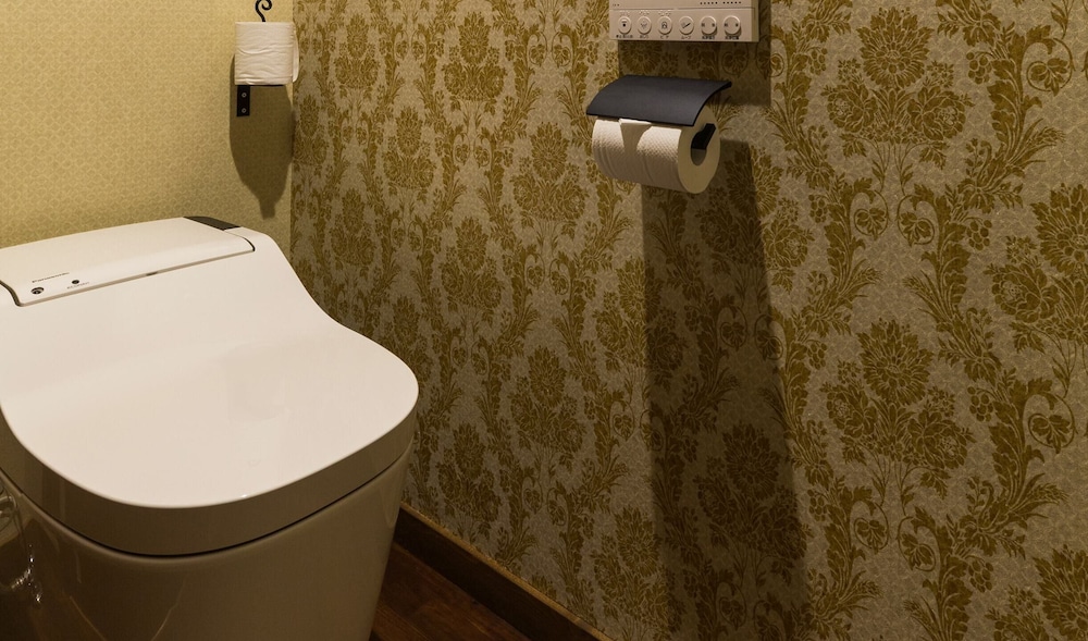 Hokomachi 京町家貸切 露天風呂&庭付 禁煙(1-6名) 客室の設備とサービス0 | 京いすけ