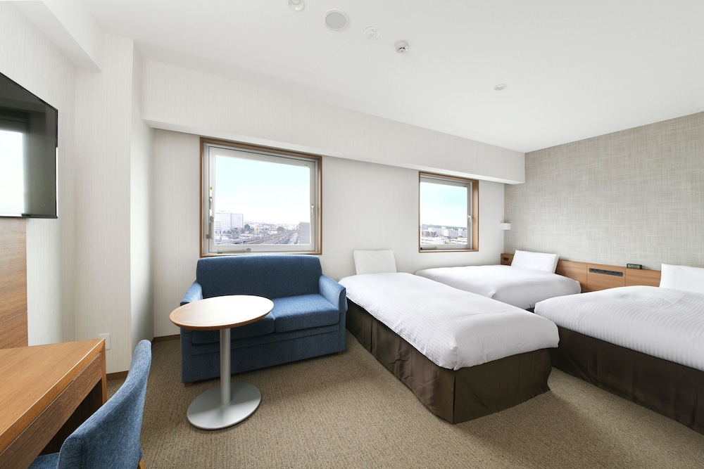 トリプルルーム 4名利用 禁煙 (4名目はソファベッドになります) | JRイン千歳