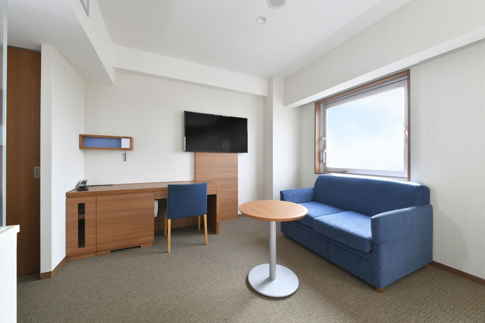 トリプルルーム 4名利用 禁煙 (4名目はソファベッドになります) 客室2 | JRイン千歳