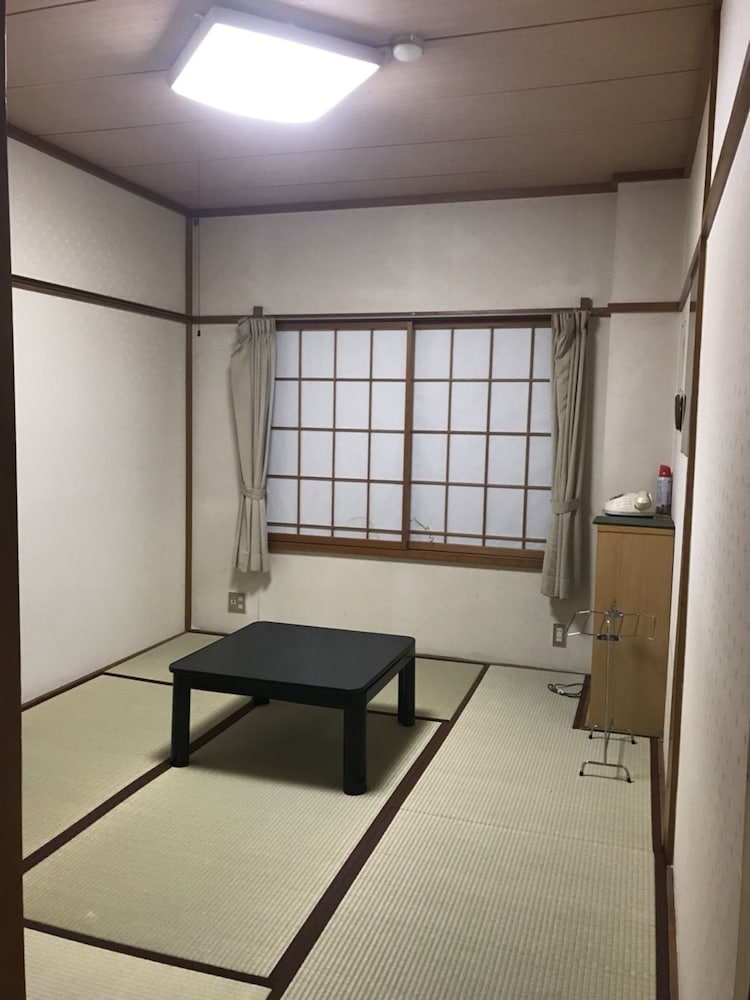 和室 お任せ 客室4 | ロッヂ丘