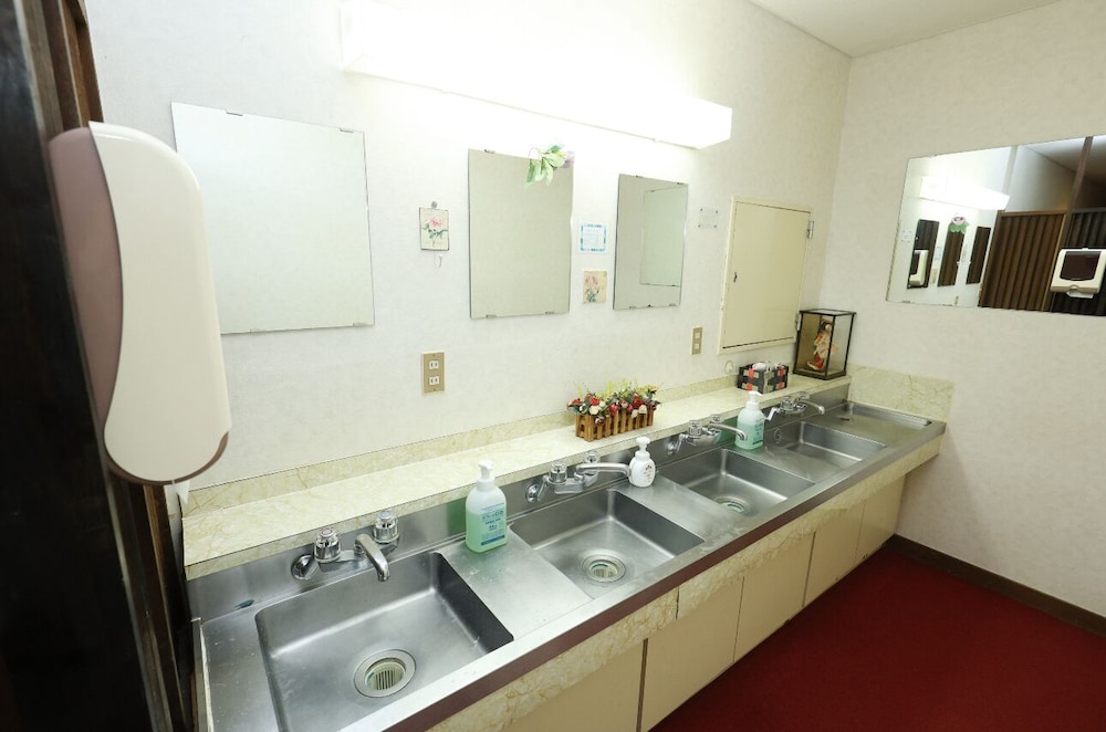 和室 お任せ 客室13 | ロッヂ丘