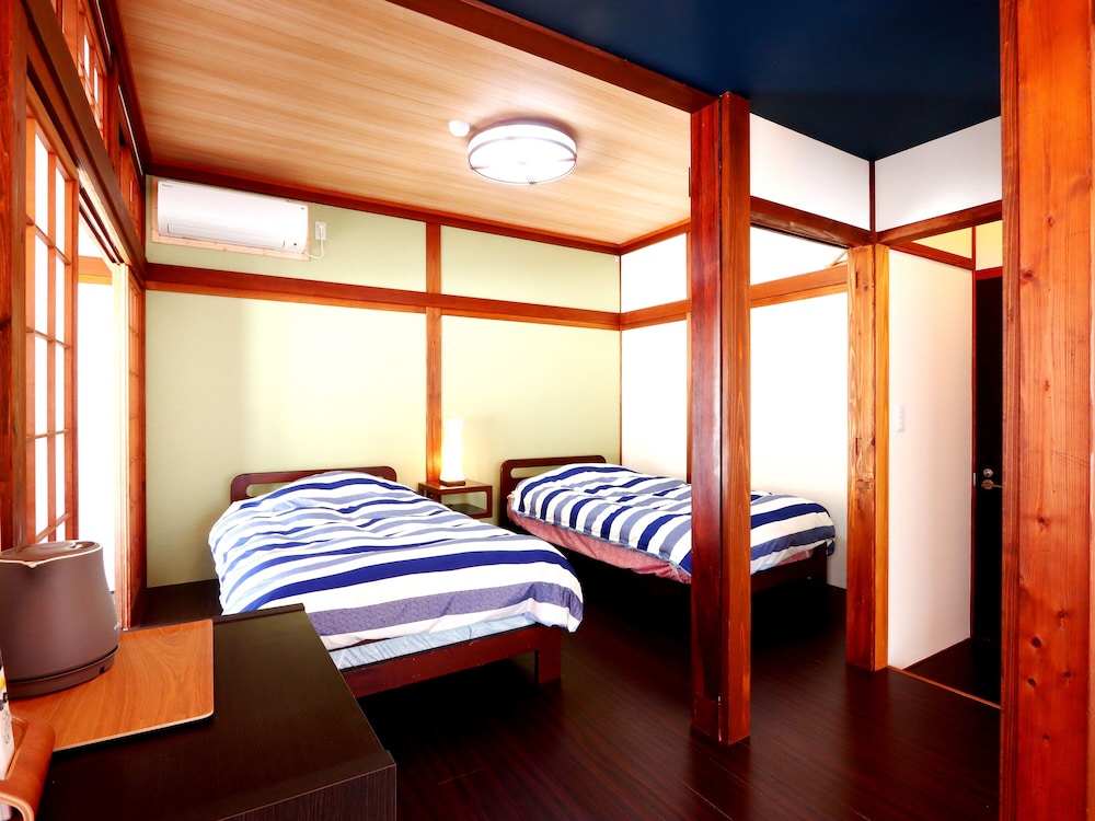 ベーシック ルーム 客室5 | 五箇山旅館 よしのや