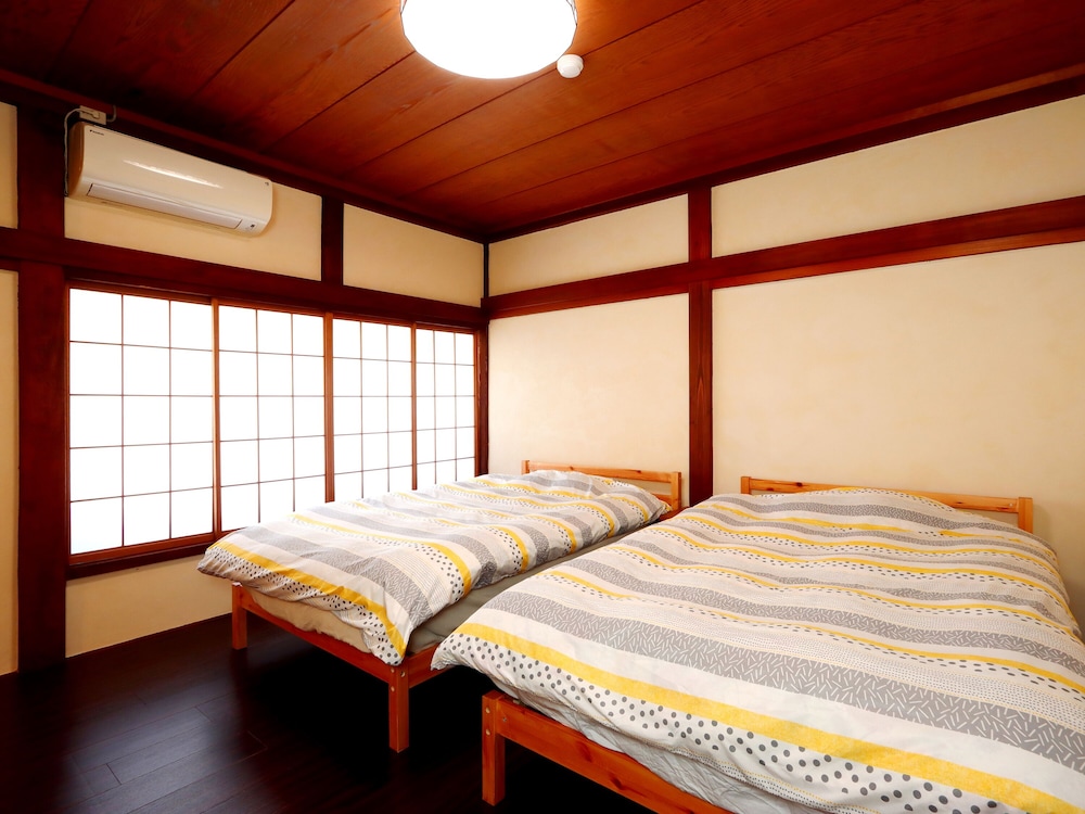 トラディショナル ルーム | 五箇山旅館 よしのや