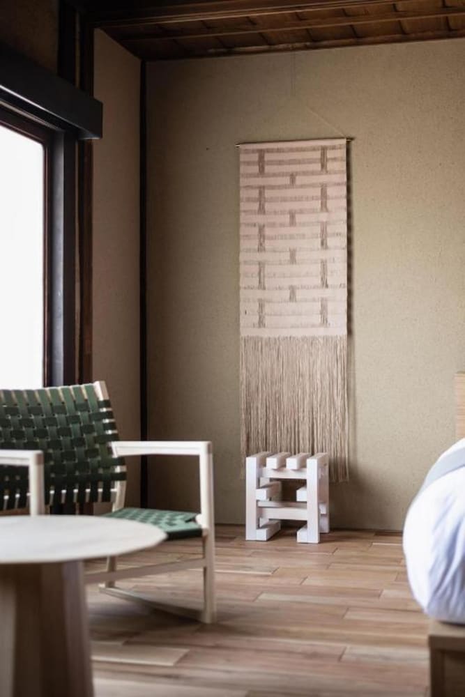 デラックス ダブルルーム キングベッド 1 台 客室2 | Nazuna 京都 御所