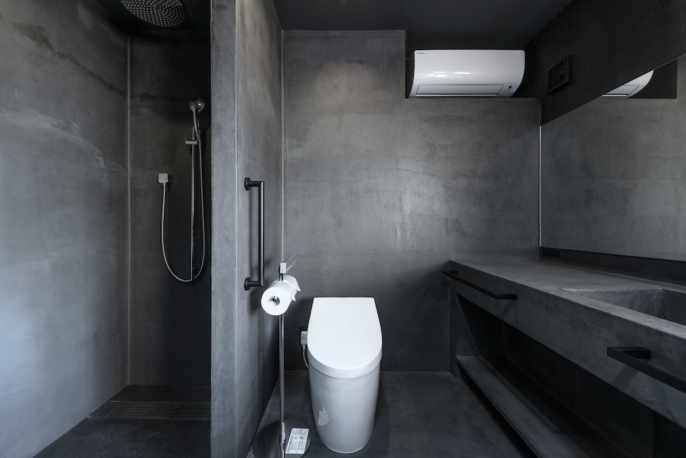 デラックス ダブルルーム キングベッド 1 台 バスルーム1 | Nazuna 京都 御所