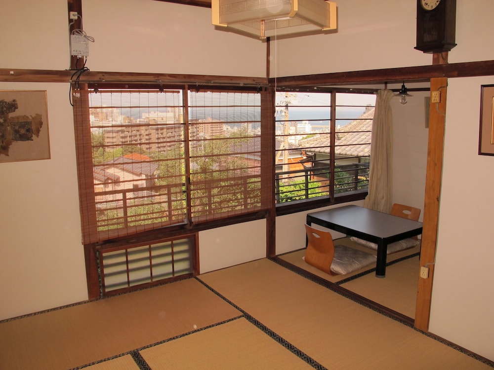 スーペリアファミリー 禁煙 客室3 | 熱海一休庵