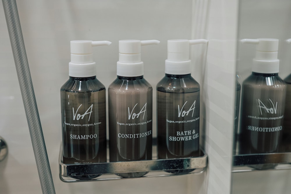 離れ ダブルルーム 禁煙 バスルーム1 | KANSEI京都八条