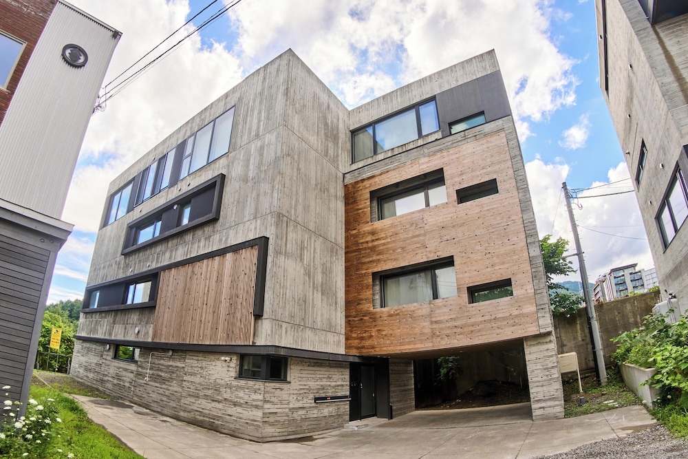 Sekka Kan Apartment 4 Bedrooms 客室1 | ニセコ セントラル ハウス アンド アパートメント