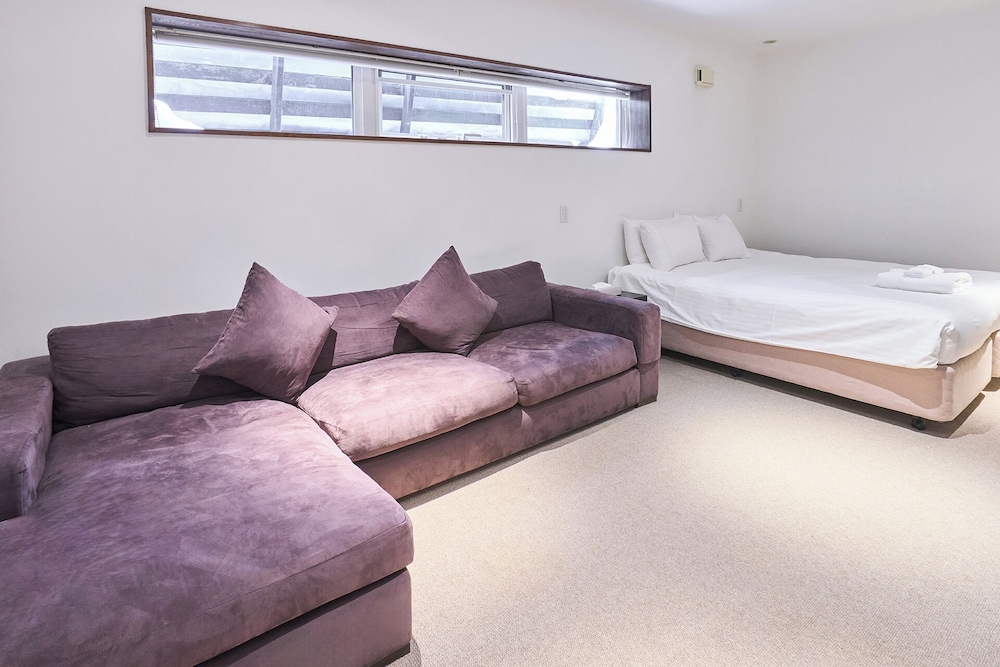 Miyuki House 5 Bedrooms 客室2 | ニセコ セントラル ハウス アンド アパートメント