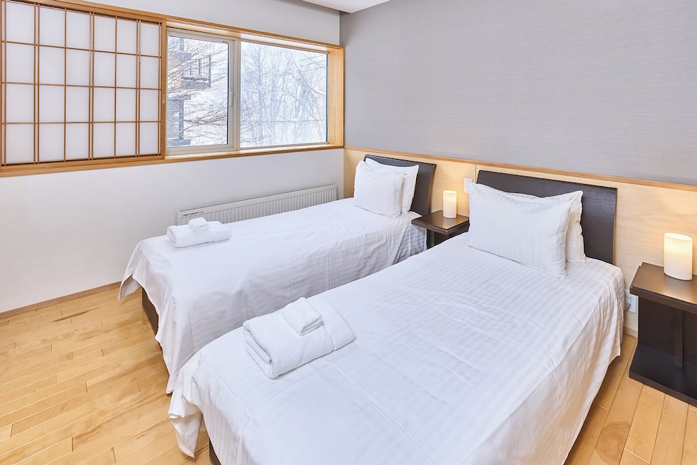 J House 4 Bedrooms 客室2 | ニセコ セントラル ハウス アンド アパートメント