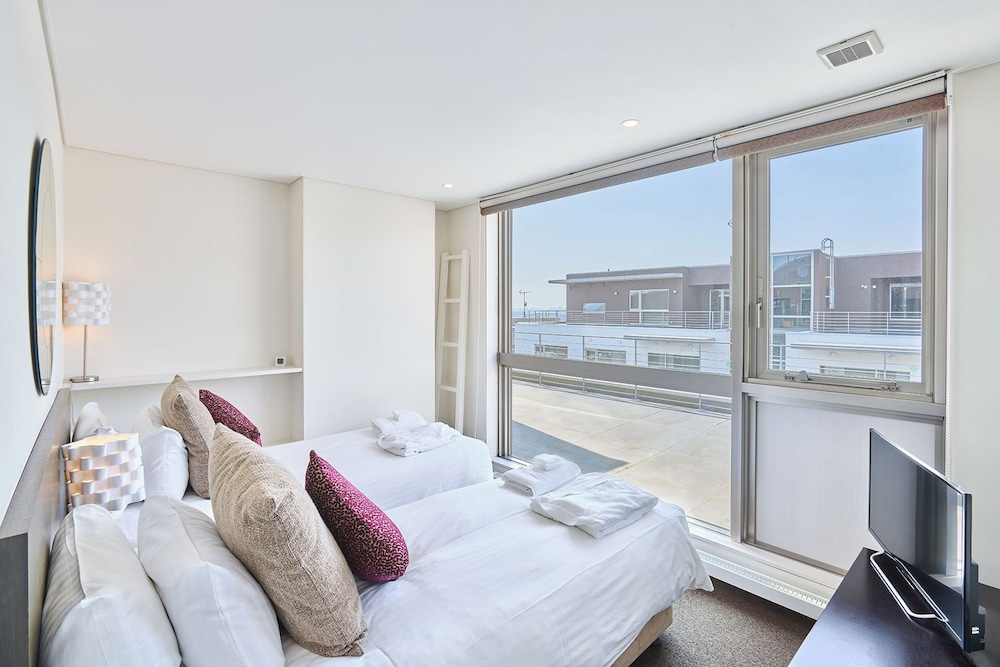 Yama Shizen Condo 2 Bedrooms Penthouse 客室1 | ニセコセントラル コンドミニアム