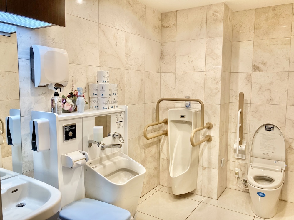 施設内の設備1 | 東横 INN 新大阪東三国駅前