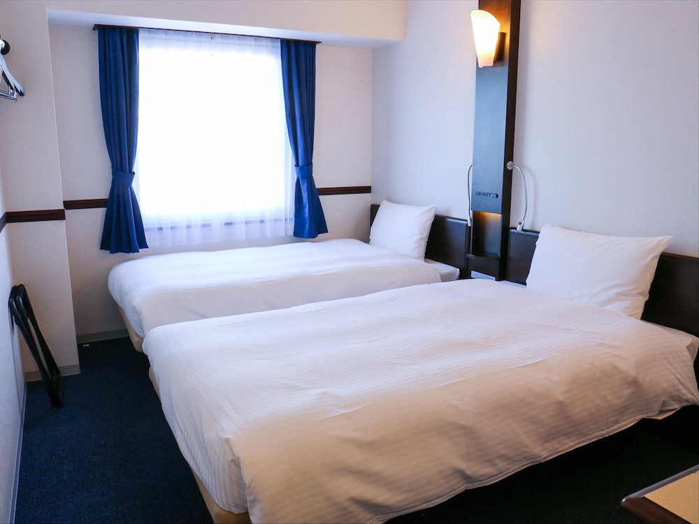 ツインルーム 禁煙 | 東横 INN 新大阪東三国駅前