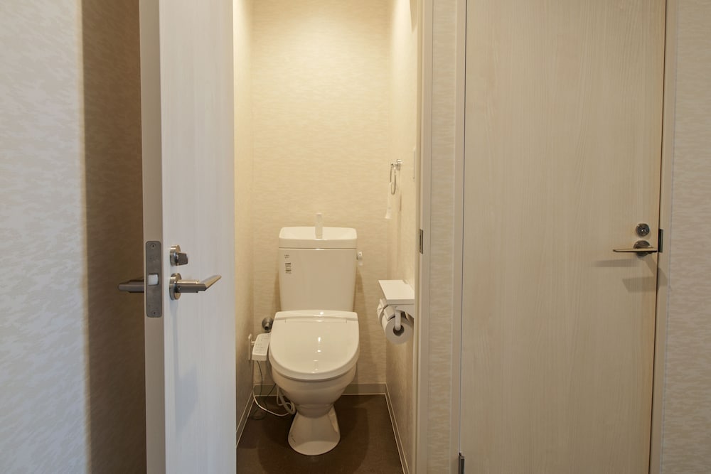 エコノミー ダブルルーム バスルームの設備6 | 優遊 Inn 京都伏見