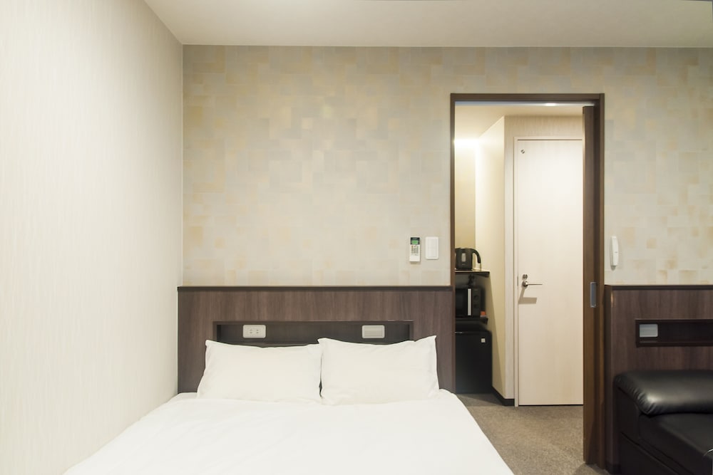 エコノミー ダブルルーム 客室2 | 優遊 Inn 京都伏見