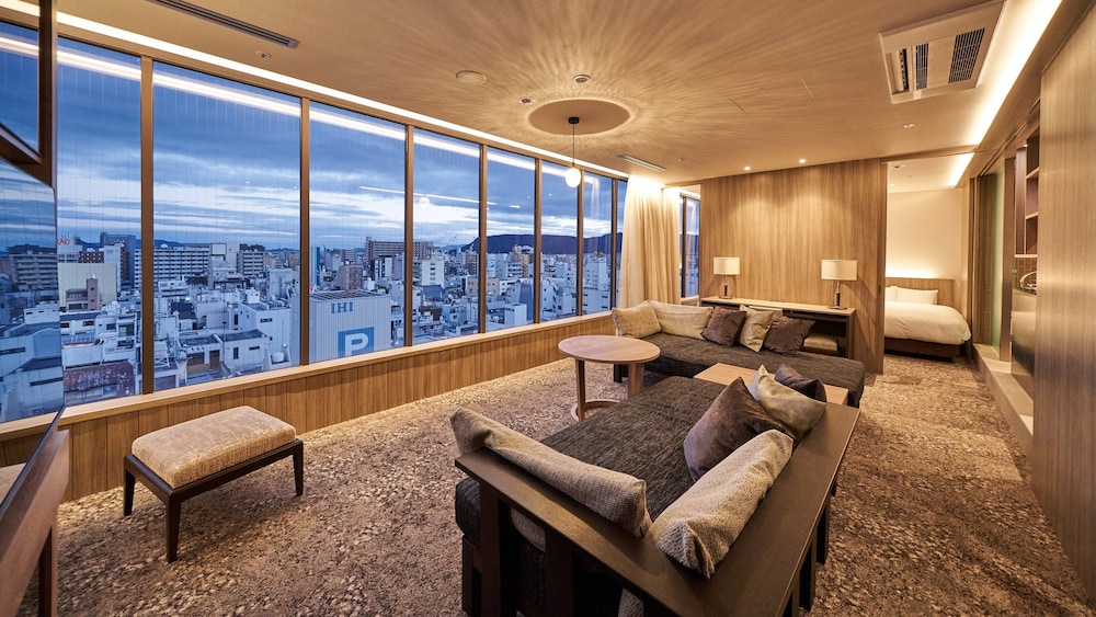 エグゼクティブ ツインルーム | WeBase 高松