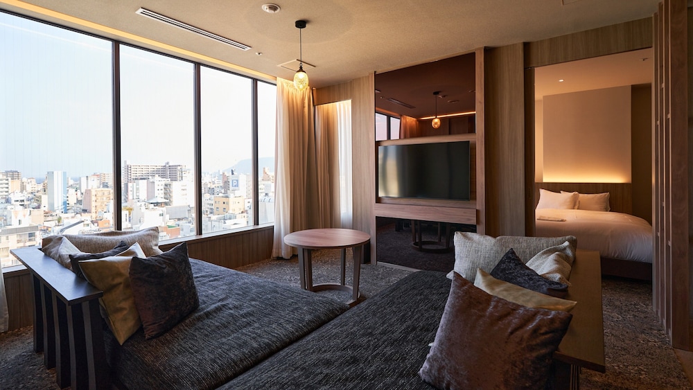 エグゼクティブ ツインルーム 客室2 | WeBase 高松