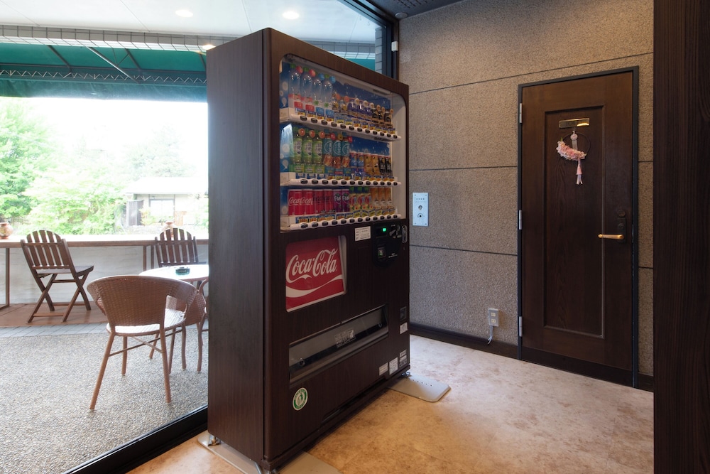 自動販売機1 | ホテル嵐山