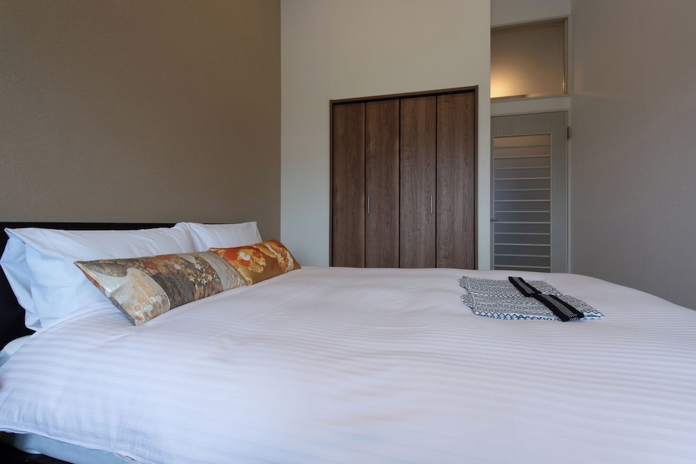 ベーシック ダブルルーム 客室1 | ホテル嵐山