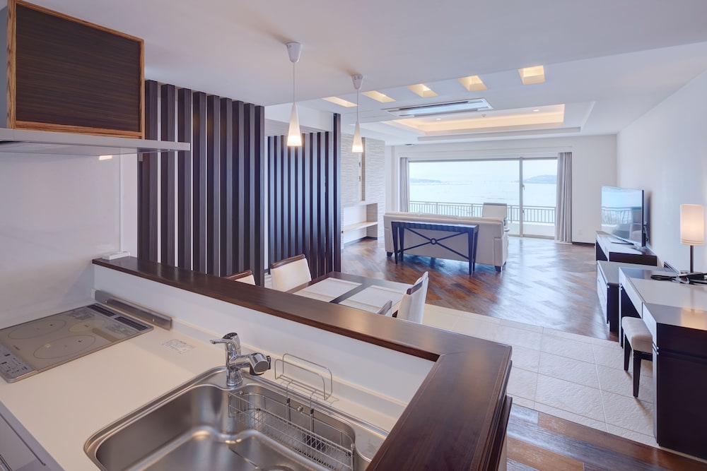 インフィニティスイート 2名利用 専用キッチン4 | アラマハイナ コンドホテル