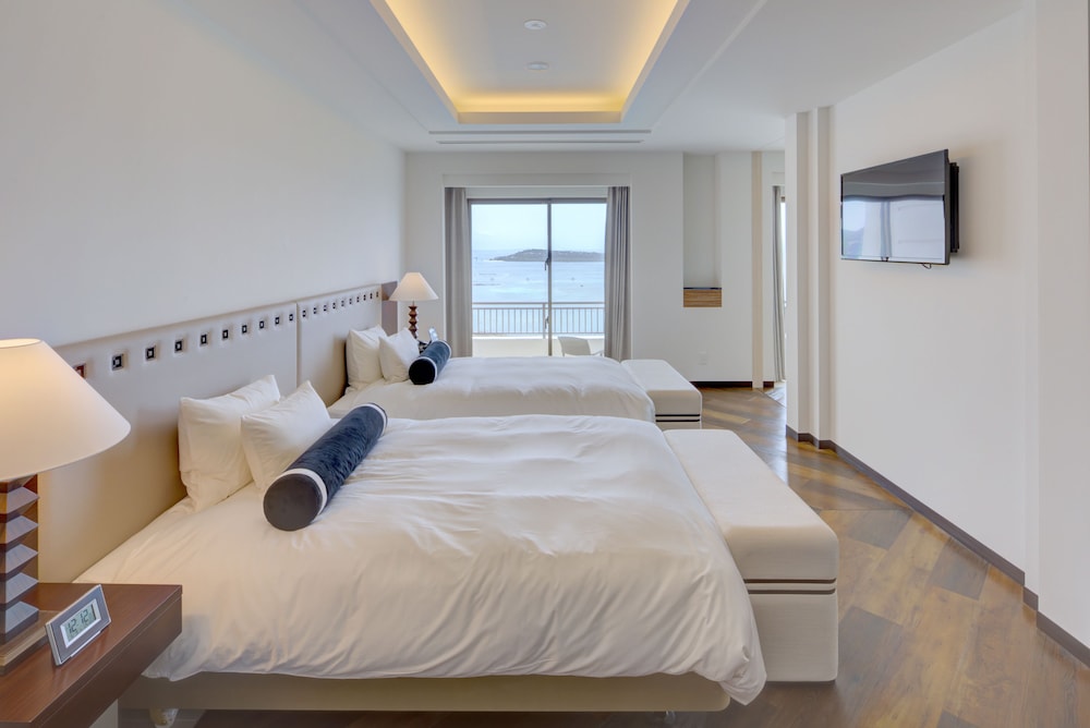 インフィニティスイート 2名利用 客室4 | アラマハイナ コンドホテル