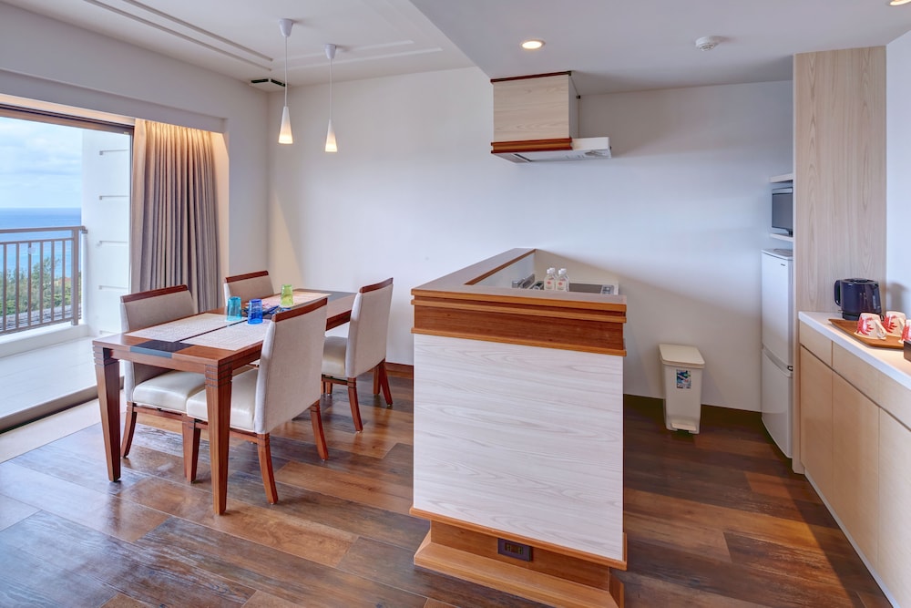 スーペリアツイン 2名利用 専用キッチン0 | アラマハイナ コンドホテル