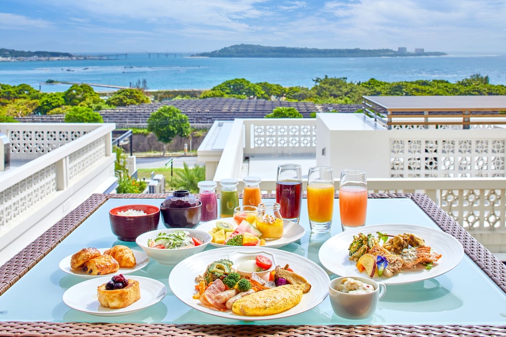 アラマハイナ コンドホテル