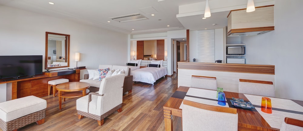 デラックスルーム4ベッド 2名利用 禁煙 客室4 | アラマハイナ コンドホテル