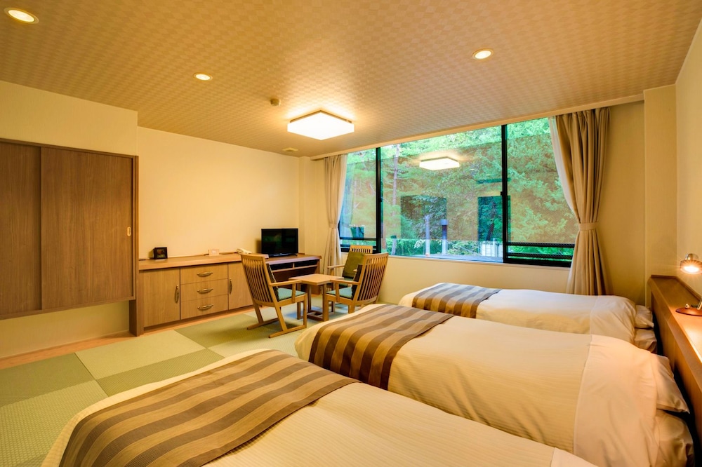 和モダン トリプルルーム 禁煙 | 日光東照宮晃陽苑