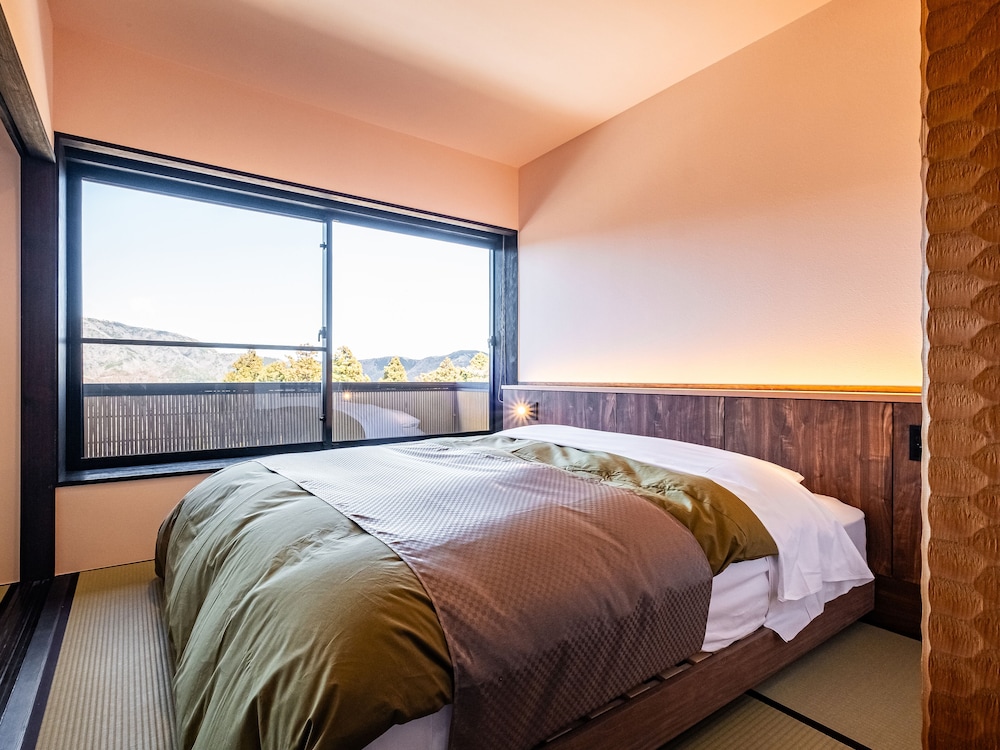 和洋室 クイーンダブルルーム 46平米 (離れの露天風呂付き客室)「禁煙」 客室7 | 和の宿 華ごころ