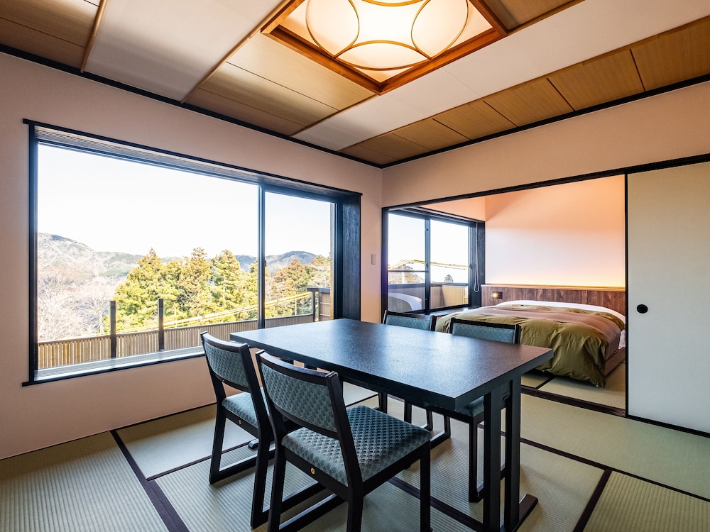 和洋室 クイーンダブルルーム 46平米 (離れの露天風呂付き客室)「禁煙」 客室8 | 和の宿 華ごころ