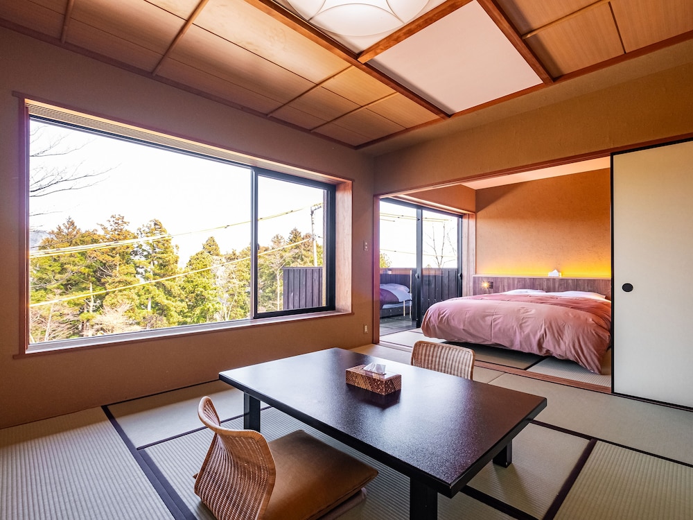 和洋室 クイーンダブルルーム 46平米 (離れの露天風呂付き客室)「禁煙」 客室14 | 和の宿 華ごころ