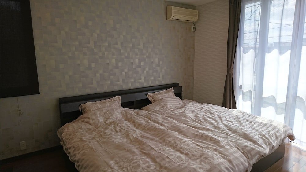 デラックス ツインルーム 客室1 | ゲストハウス 古都音 京都