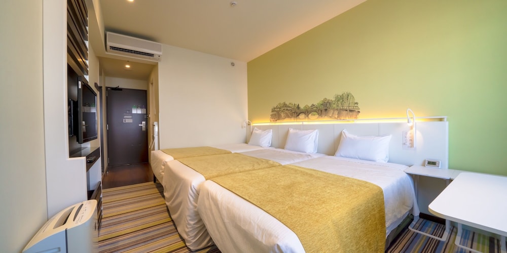 トリプルルーム 禁煙 | アワーズ イン 阪急