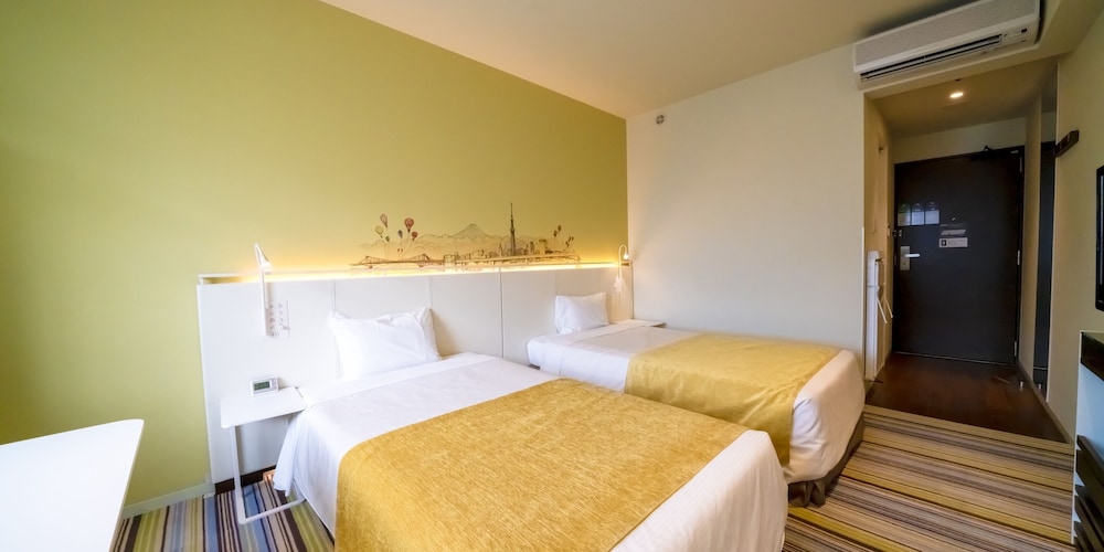 ツインルーム 禁煙 客室2 | アワーズ イン 阪急
