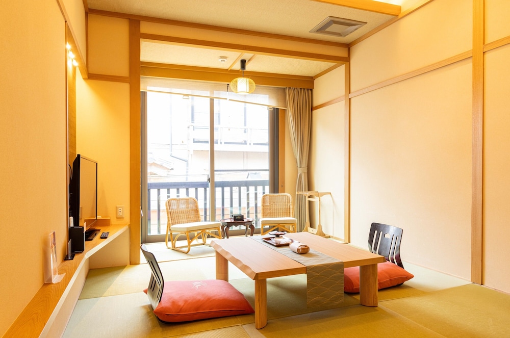 和室2人部屋 喫煙可 客室2 | 木造りの宿 橋津屋