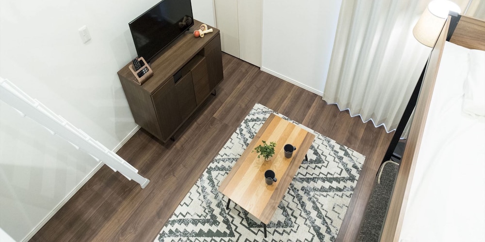 スタンダード ルーム ベッド (複数台) 客室11 | トリップポッド住吉 A