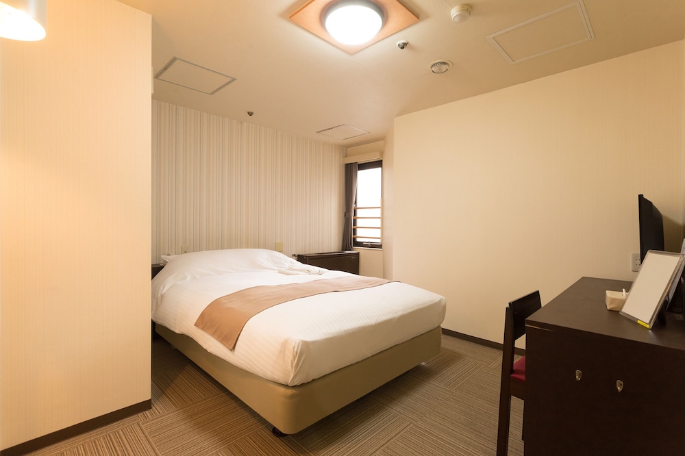 ダブルルーム 禁煙 客室2 | ホテル定禅寺