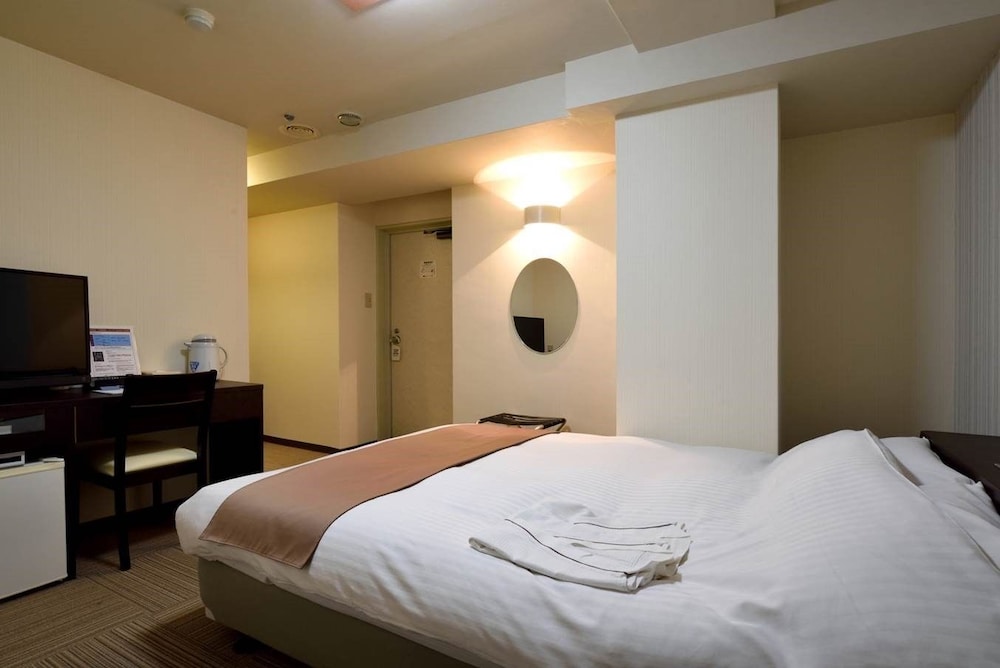 ダブルルーム 禁煙 客室1 | ホテル定禅寺