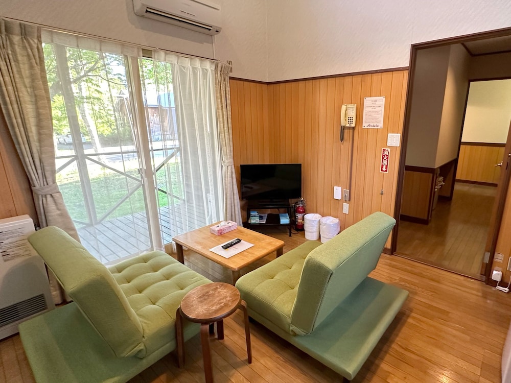 【ペット不可】 連棟タイプ２DK平屋コテージ 客室6 | Nature Cottage Akabeko