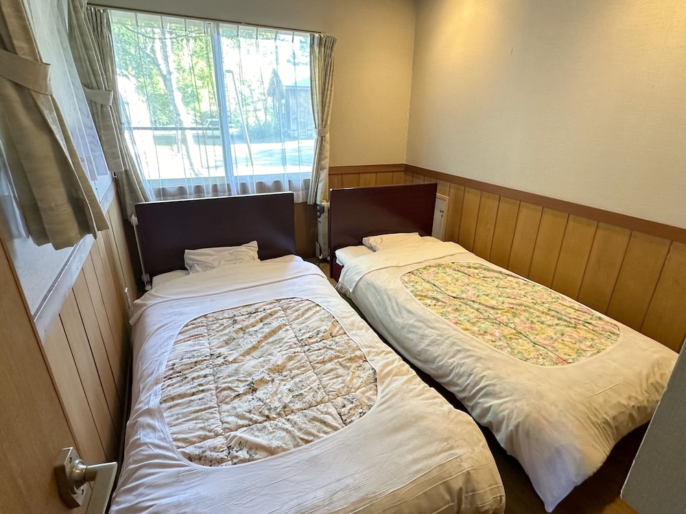 【ペット不可】 連棟タイプ２DK平屋コテージ 客室4 | Nature Cottage Akabeko