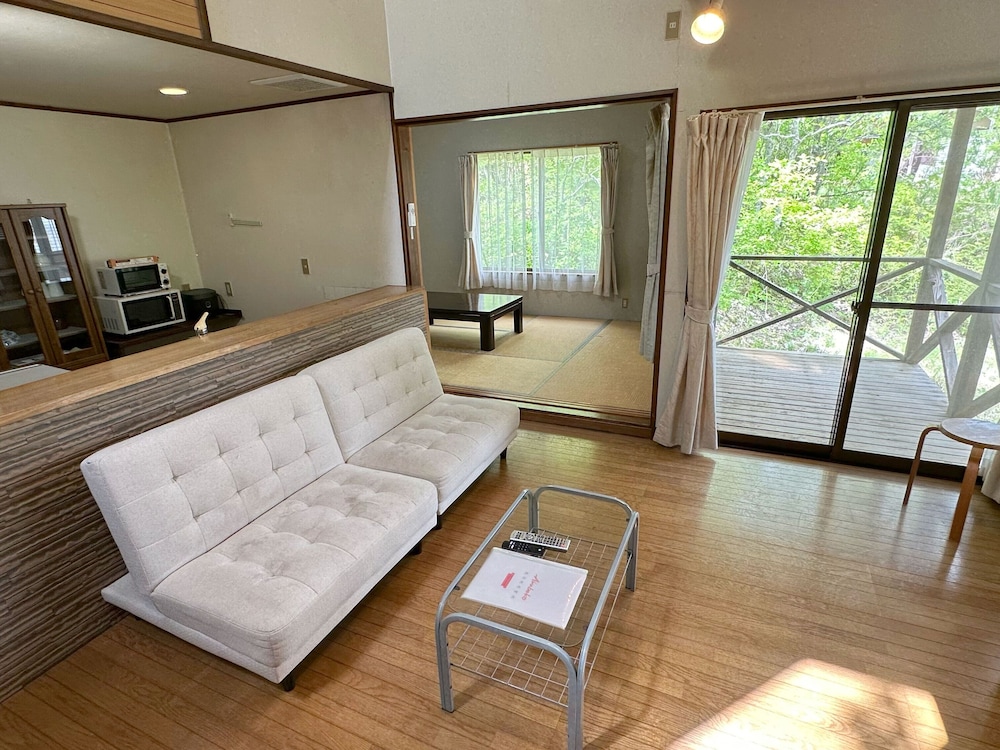 ペット同宿 戸建てタイプ２LDKコテージ | Nature Cottage Akabeko