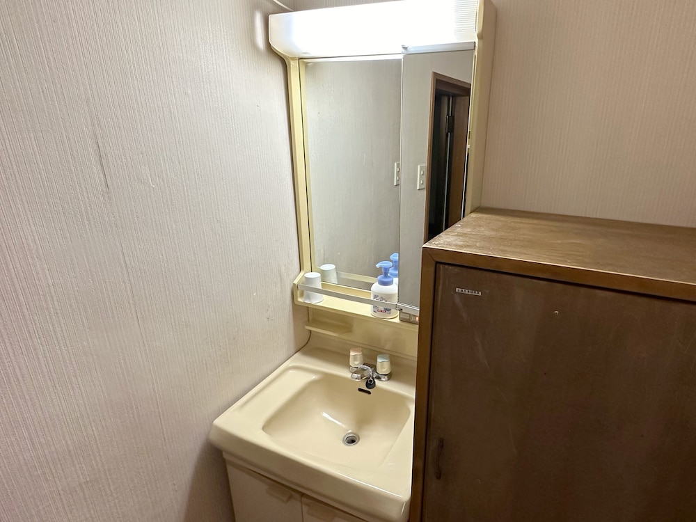 ペット同宿　 連棟タイプ２LDKコテージ バスルーム1 | Nature Cottage Akabeko