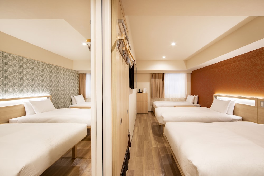 コネクティングルーム (6名様用) | からくさホテル TOKYO STATION