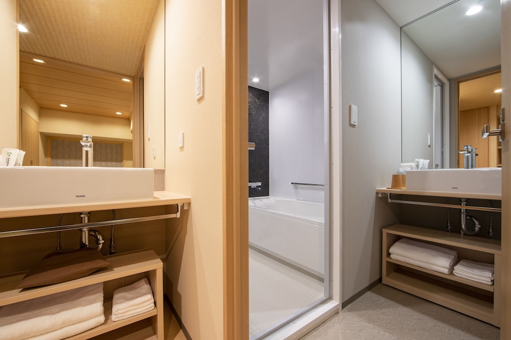ジャパニーズファミリールーム (4名様用) バスルーム0 | からくさホテル TOKYO STATION