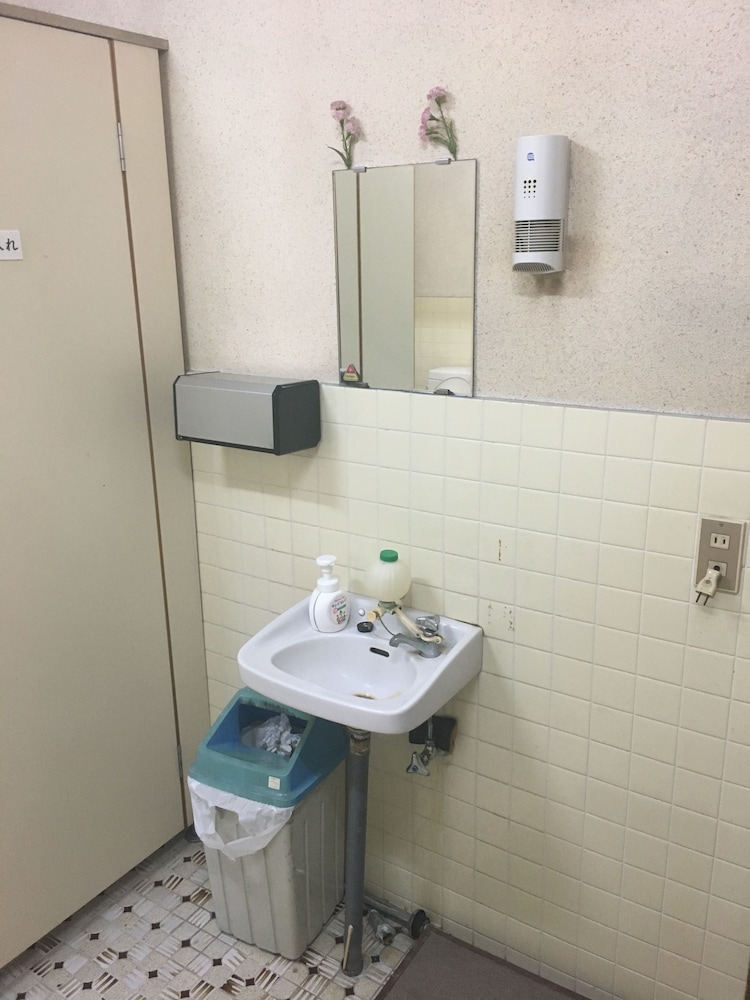 バスルーム1 | お宿 塚本荘